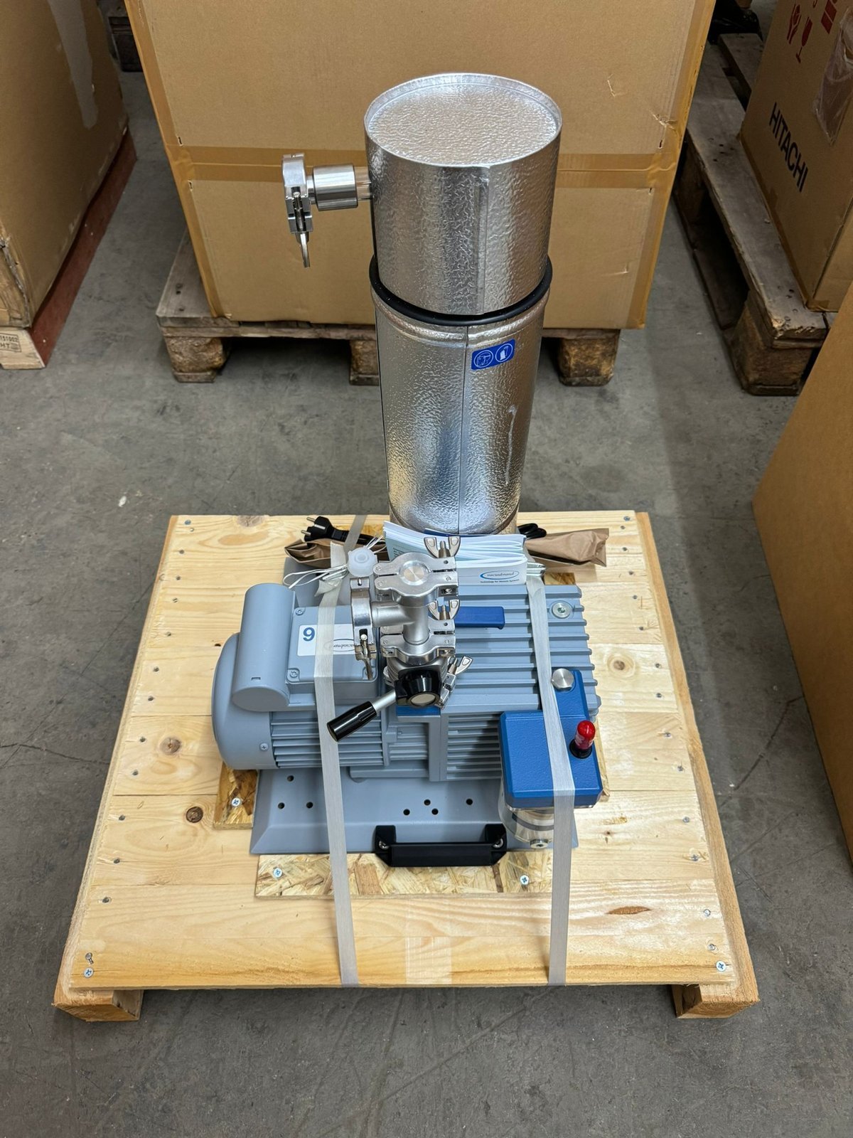 Vacuubrand PC 3 / RZ 6 Chemistry Vacuum System - Image 3