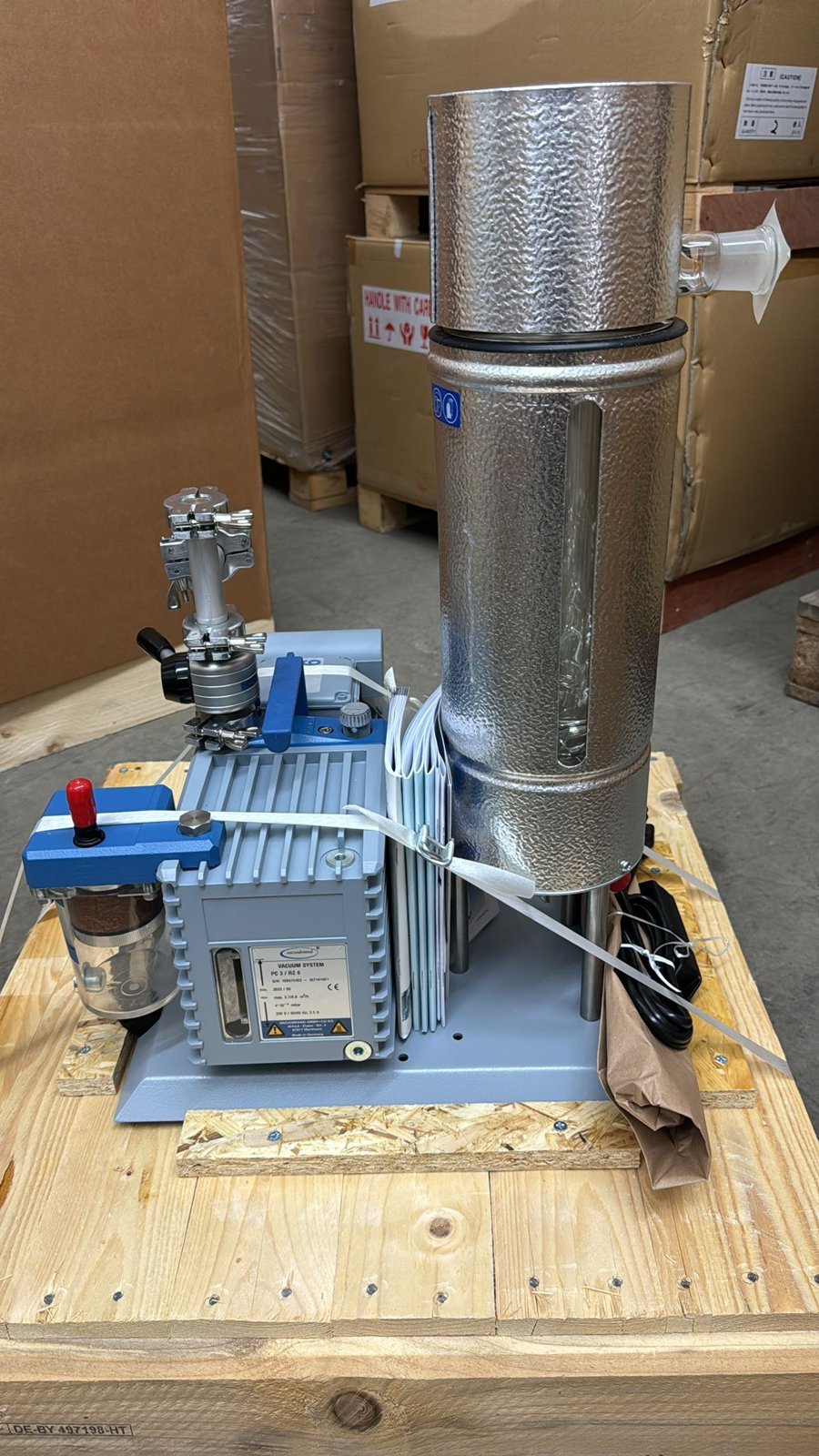 Vacuubrand PC 3 / RZ 6 Chemistry Vacuum System - Image 4
