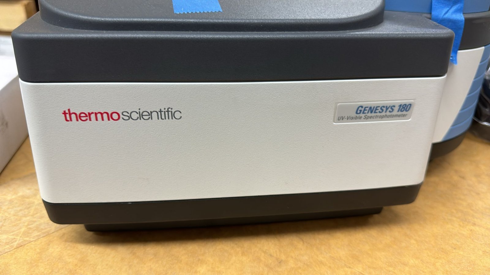 Thermo Scientific GENESYS 180 UV-Visible Spectrophotometer – 840-309000 - Image 5