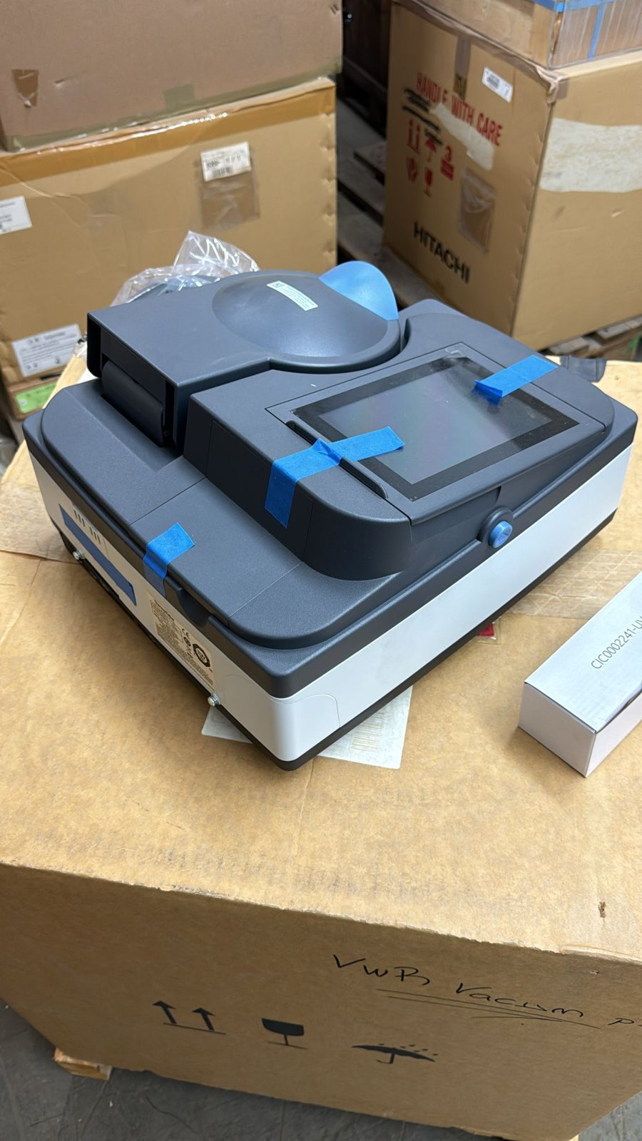 Thermo Scientific GENESYS 180 UV-Visible Spectrophotometer – 840-309000 - Image 2