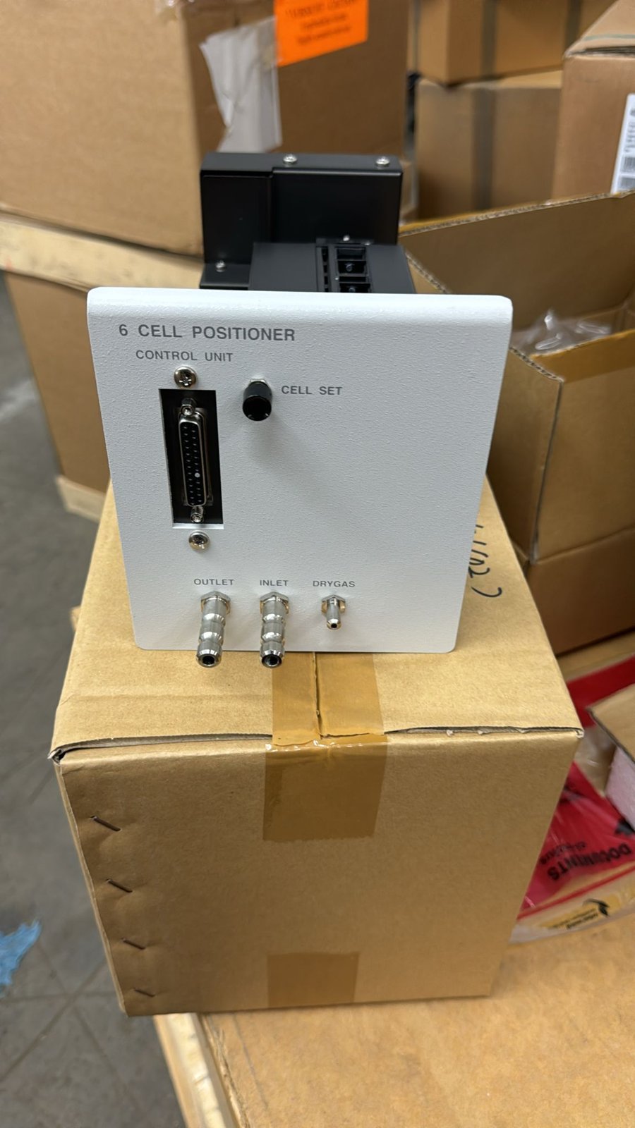 Hitachi Cell Positioner with Temperature Controller 2J1-0104 - Image 6