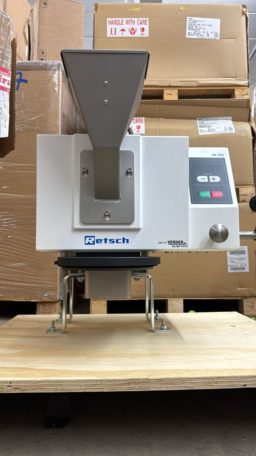 Retsch SR 300 Rotor Beater Mill – 20.752.0002 - Image 5