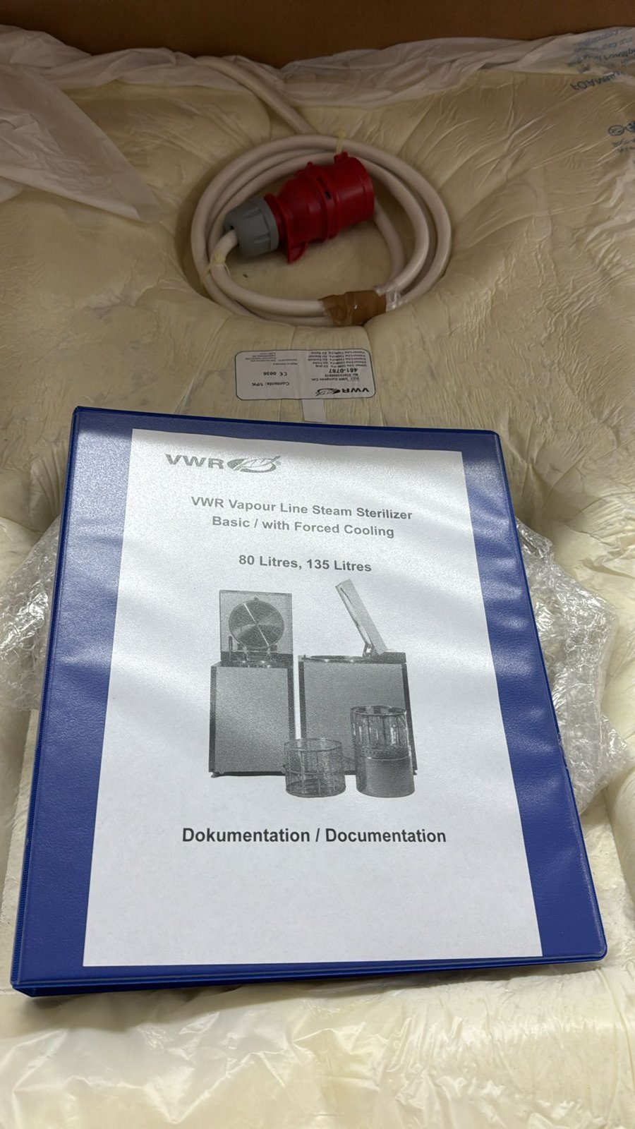 VWR Vapour Line 135-M Steam Sterilizer Autoclave - Image 4