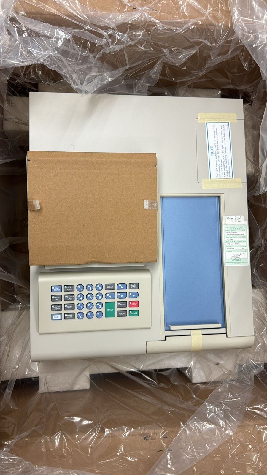 Hitachi U-2900 UV-VIS Spectrophotometer – 2J1-0003