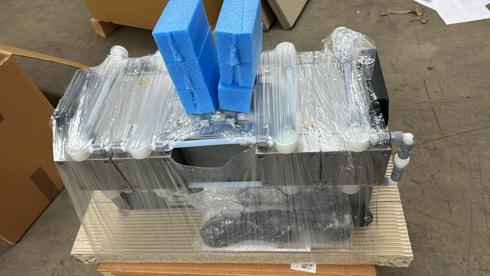 Welch Chemifest MPC 1801 Z Chemically Resistant Diaphragm Pump – 412782 - Image 3