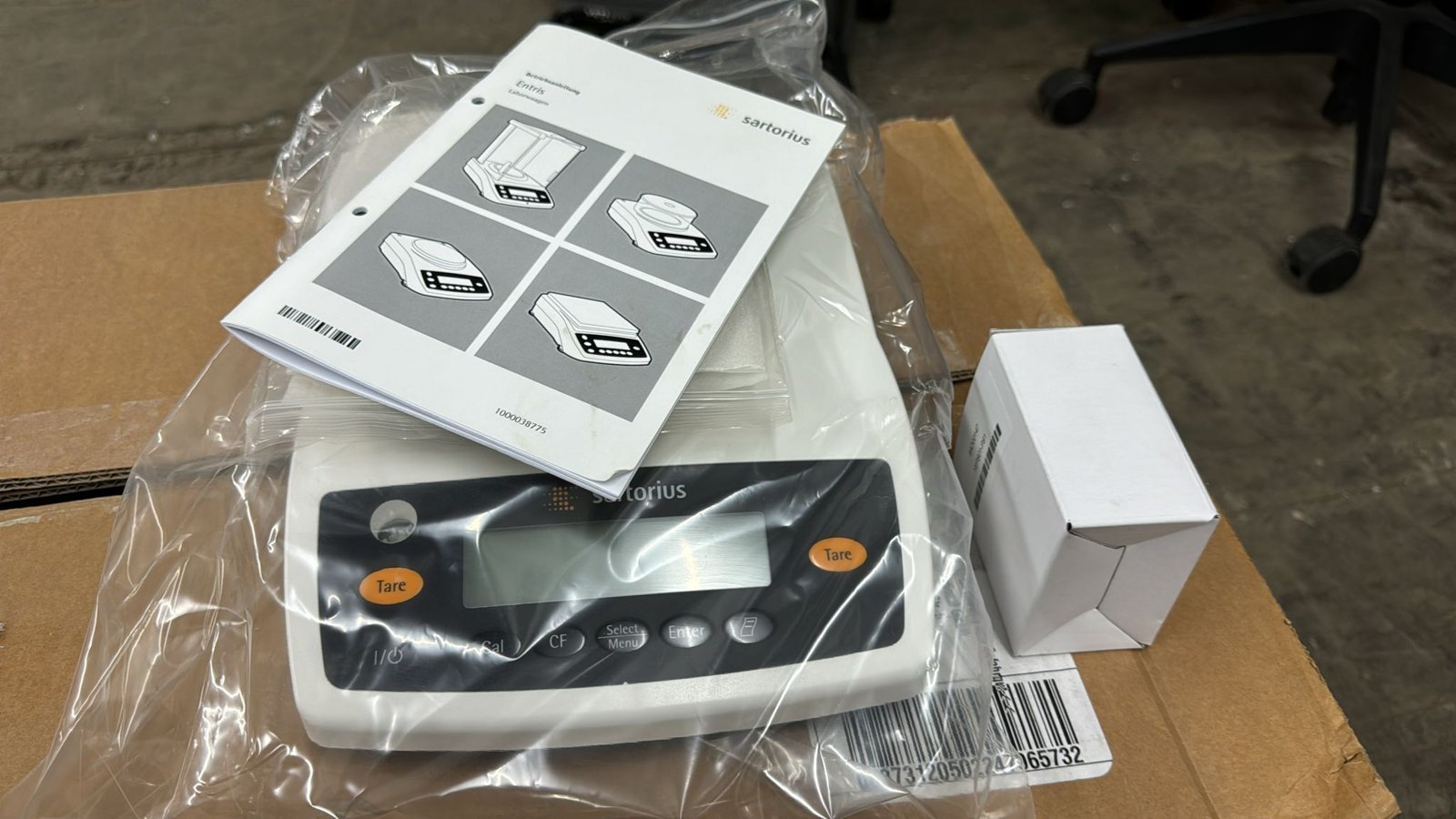 Sartorius Entris 822-1S Precision Balance 820 g / 0.01 g - Image 3