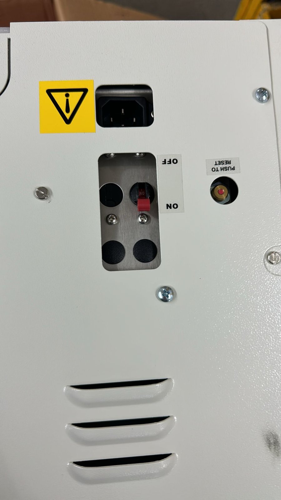 Tuttnauer 2540M Manual Autoclave Steam Sterilizer - Image 5