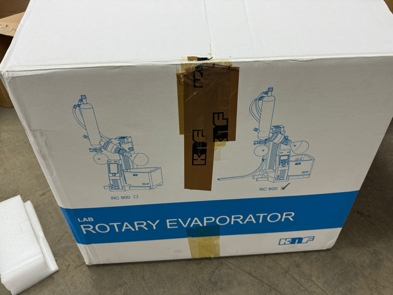 KNF RC 600 Laboratory Rotary Evaporator Heating Bath - Image 6