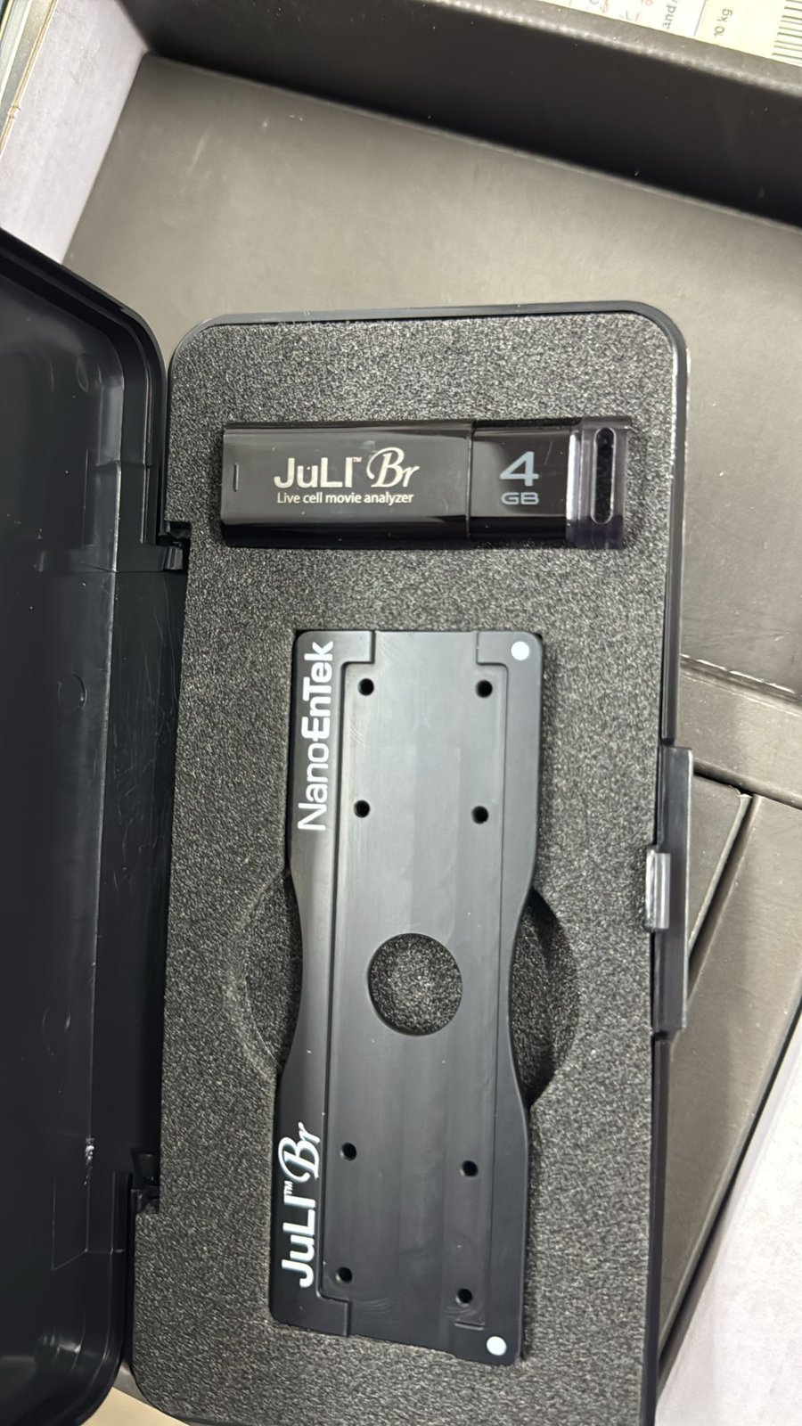 NanoEnTek JuLI Br Live Cell Movie Analyzer - Image 6