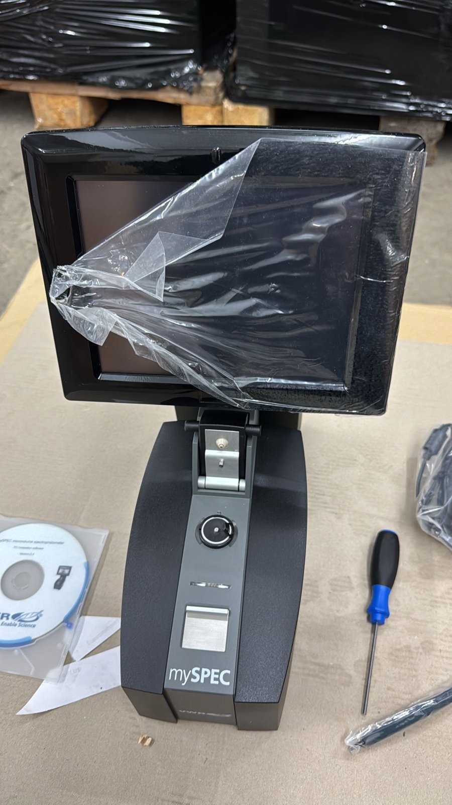 VWR My Spec Twin Micro-Volume Spectrophotometer - Image 2